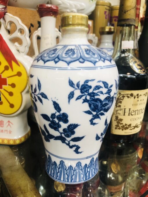 中華民國76年國慶紀念酒